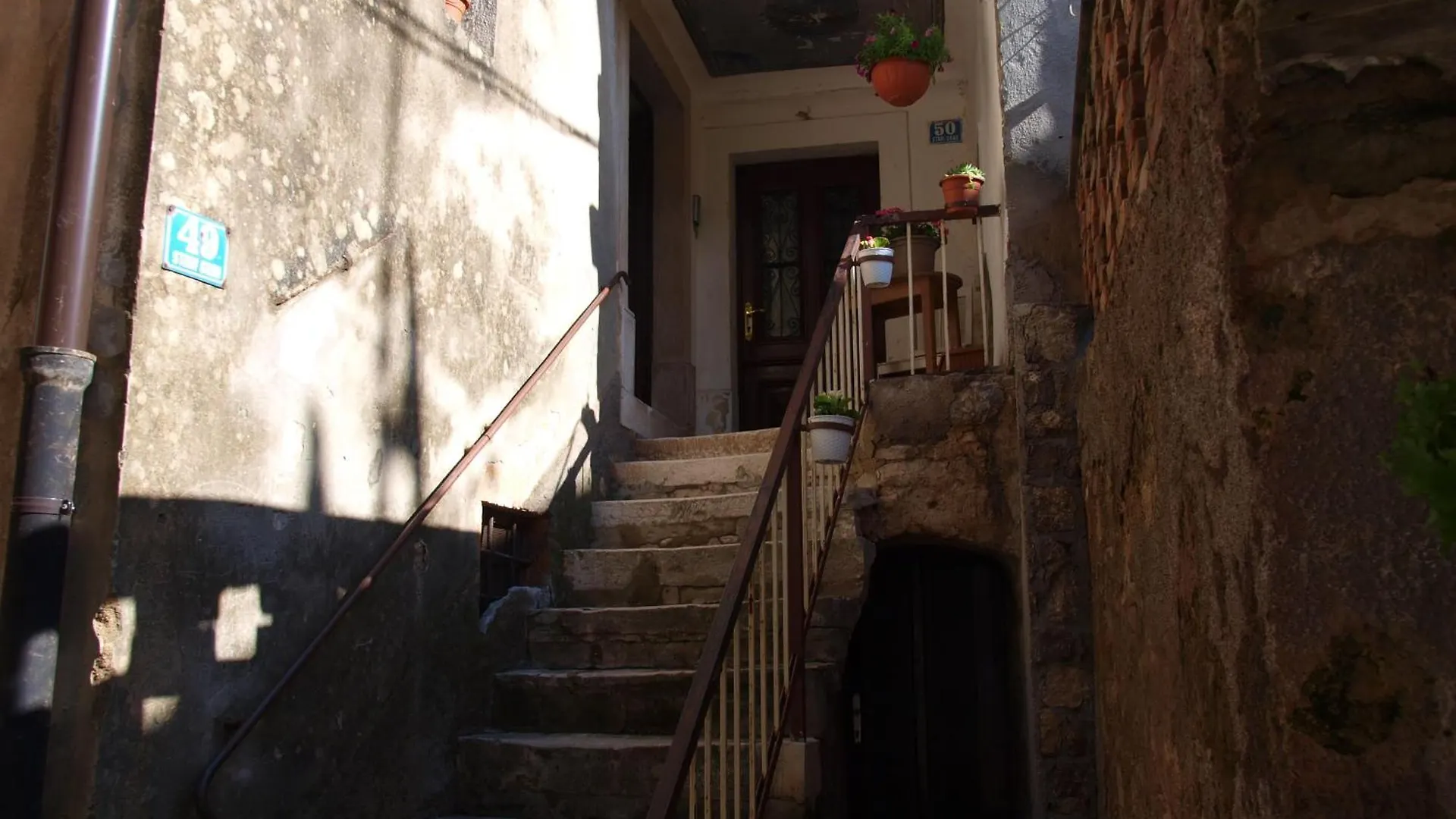 Apartments Bea location