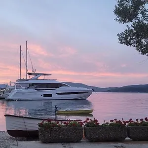 Appartamento Seaside, Valun